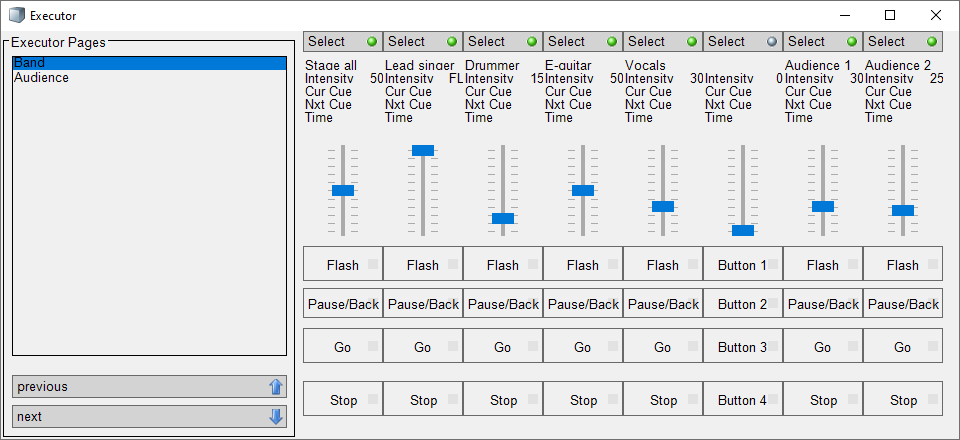 Abbildung 1:Executor-Fenster mit zwei Bänken in DMXControl 3.2.2.