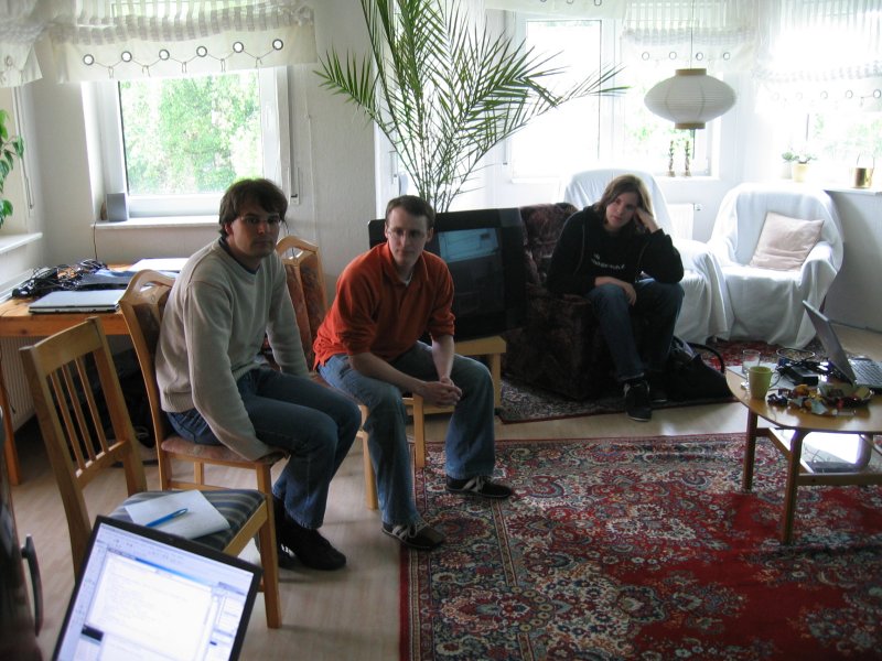 Datei:ET06 Arbeitsmeeting1 M.jpg