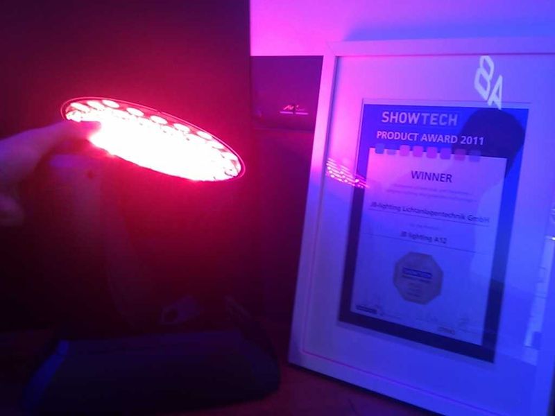 Datei:002Schowtech2011 A12.jpg