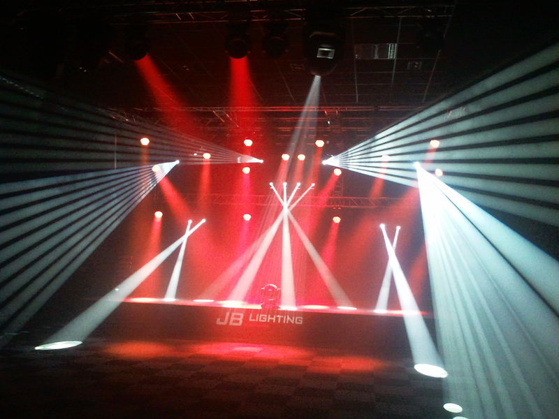 Datei:JB Lighting 5.jpg