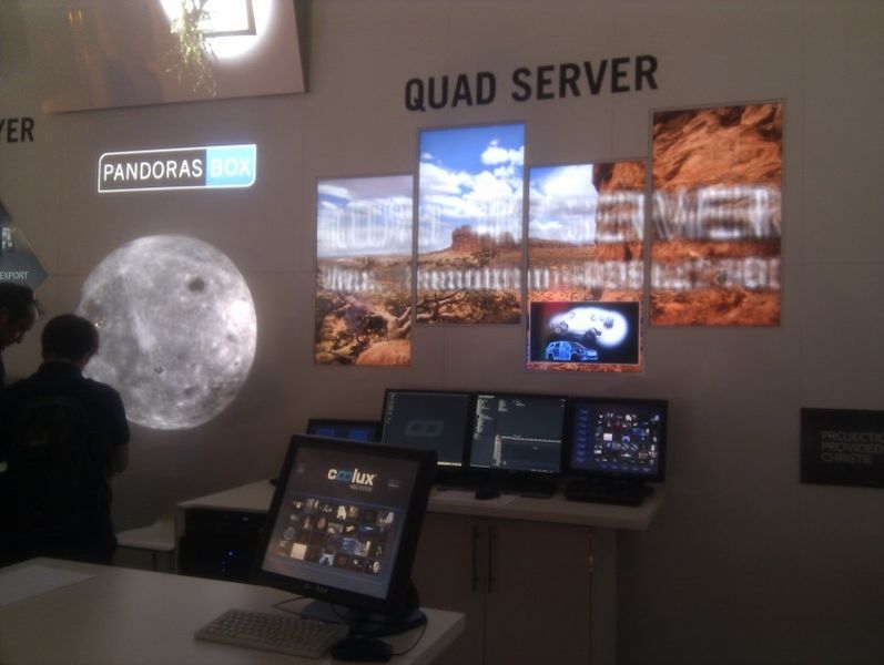 Datei:ShowTech2013 PandorasBox.jpg