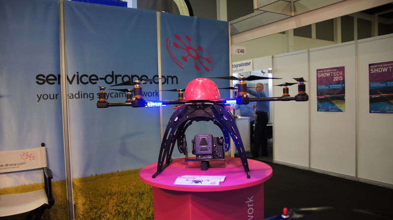 Datei:Showtech2013 octocopter1.JPG
