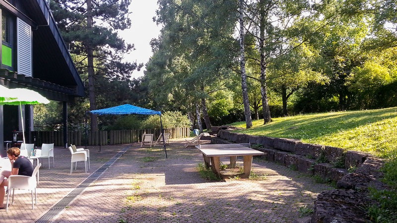 Datei:Verein2015 JugendhausHof.jpg